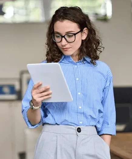 Expert
          Digital Marketing
          Services - 华体会